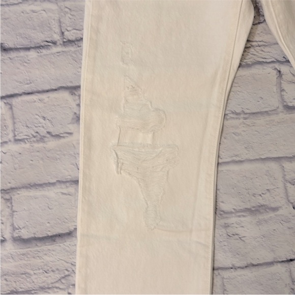 Levi’s 501 Original Straight Leg Jeans High Waisted White Denim Size 28 NWT - Picture 6 of 15